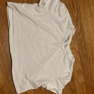 hollister cropped tee